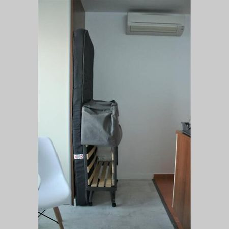 Апартаменти Apartman - Dlhe Diely Братислава Екстер'єр фото