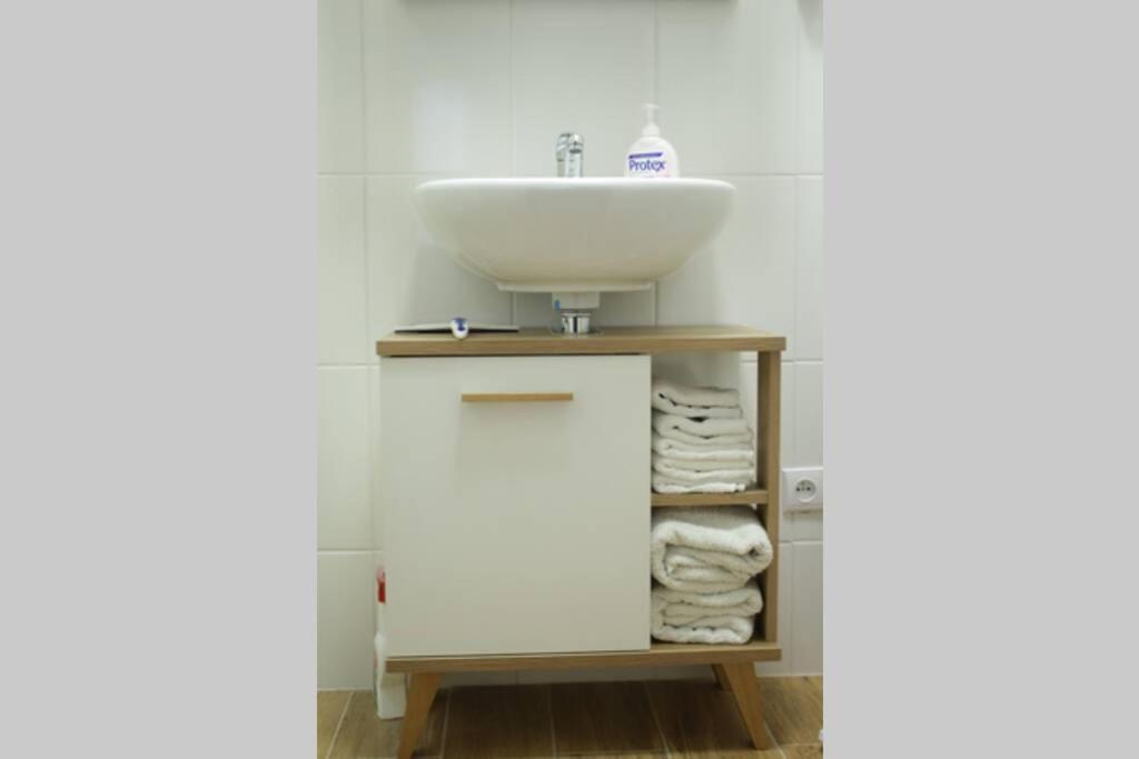 Апартаменти Apartman - Dlhe Diely Братислава Екстер'єр фото